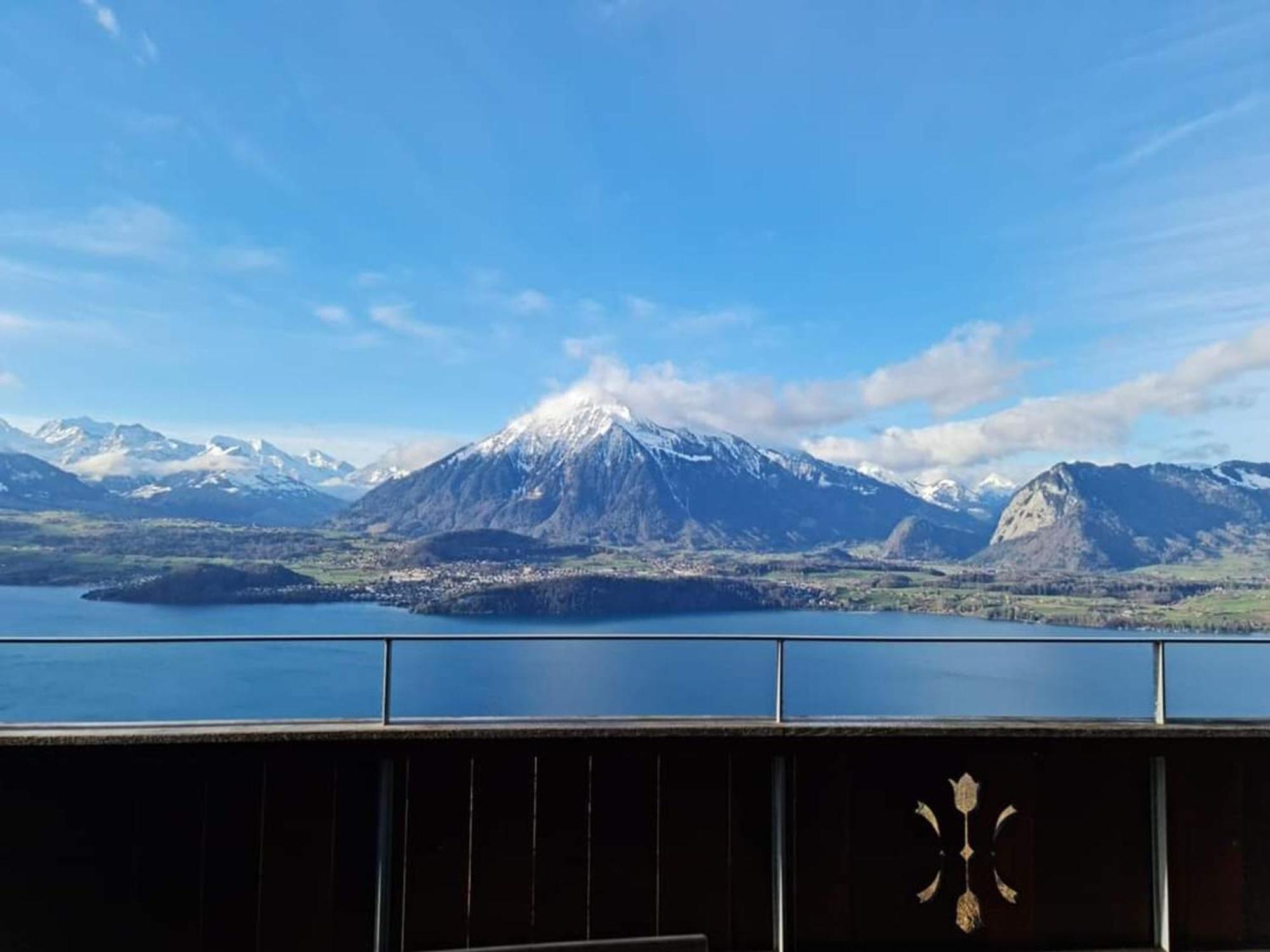 Chalet With View Of The Mountains And The Thun Lake Sigriswil Exteriör bild